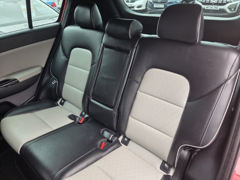 2017 (67) KIA SPORTAGE 1.6T GDi GT-Line 5dr [AWD] 5279863