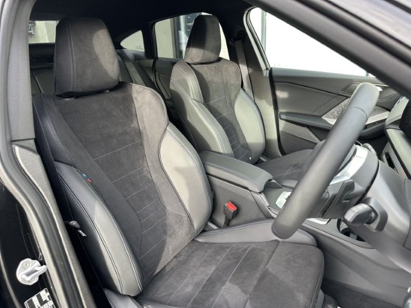  BMW 2 SERIES 220 M Sport 4dr Step Auto 4851036