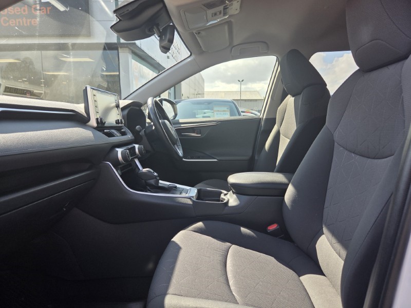 2019 (19) TOYOTA RAV4 2.5 VVT-i Hybrid Design 5dr CVT 5314839