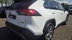 2019 (19) TOYOTA RAV4 2.5 VVT-i Hybrid Design 5dr CVT 5314826