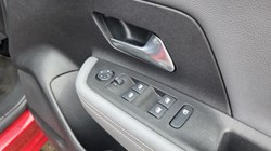 2021 (71) VAUXHALL MOKKA 1.2 Turbo Elite Nav 5dr 5281036