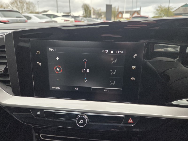 2021 (71) VAUXHALL MOKKA 1.2 Turbo Elite Nav 5dr 5281043