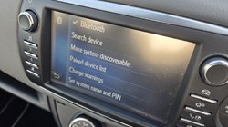 2017 (67) TOYOTA YARIS 1.5 VVT-i Icon Tech 5dr 5286328