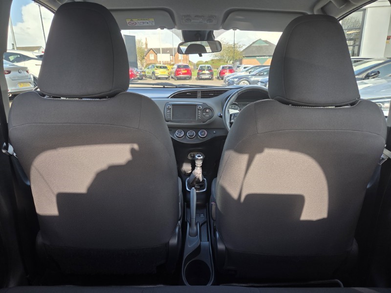 2017 (67) TOYOTA YARIS 1.5 VVT-i Icon Tech 5dr 5286306