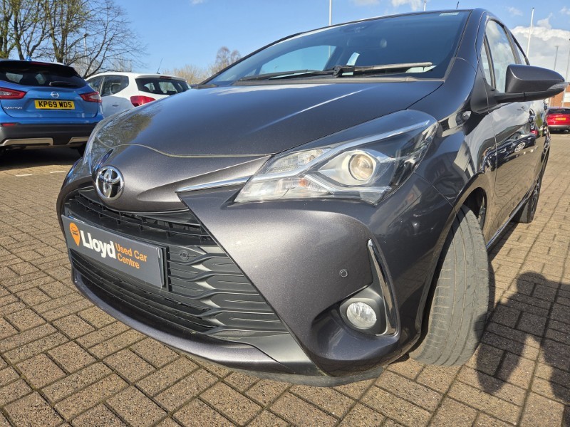 2017 (67) TOYOTA YARIS 1.5 VVT-i Icon Tech 5dr 5286297