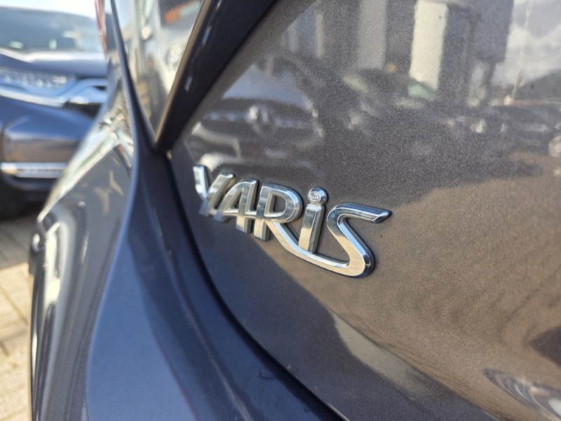 2017 (67) TOYOTA YARIS 1.5 VVT-i Icon Tech 5dr 5286299