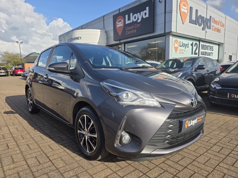 2017 (67) TOYOTA YARIS 1.5 VVT-i Icon Tech 5dr