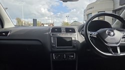2017 (67) VOLKSWAGEN POLO 1.2 TSI Match Edition 5dr 5286459