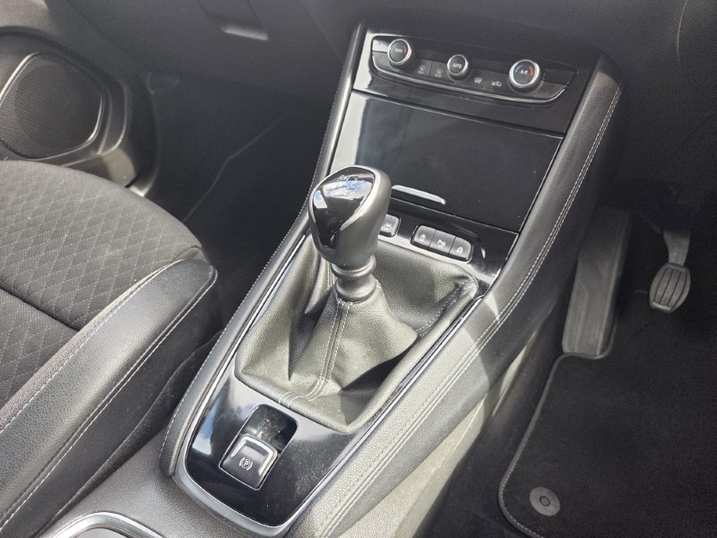 2019 (69) VAUXHALL GRANDLAND X 1.2 Turbo SRi Nav 5dr 5300696