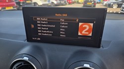 2018 (18) AUDI Q2 1.6 TDI S Line 5dr 5307797