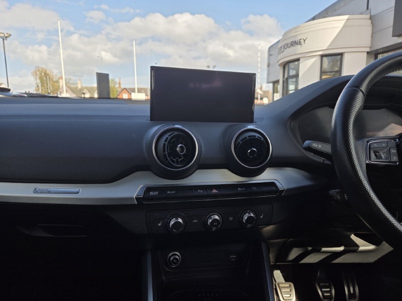 2018 (18) AUDI Q2 1.6 TDI S Line 5dr 5307788