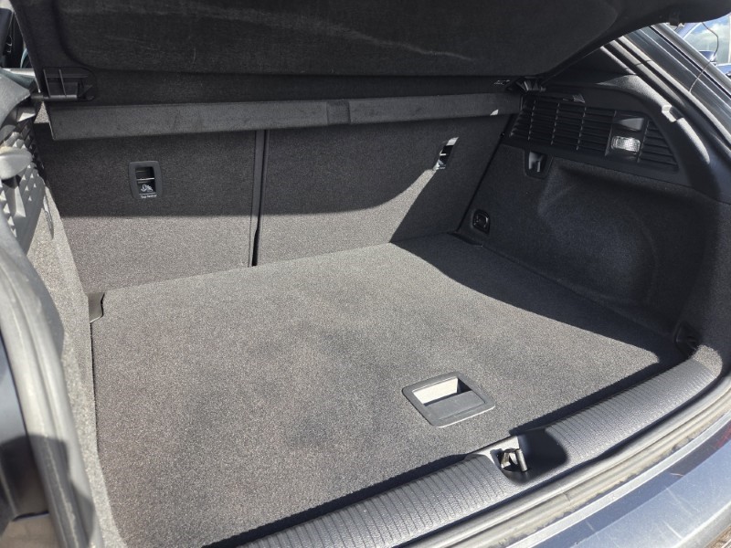 2018 (18) AUDI Q2 1.6 TDI S Line 5dr 5307781