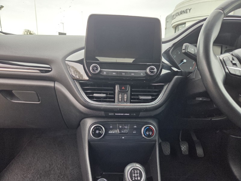 2018 (67) FORD FIESTA 1.1 Zetec 3dr 5291455