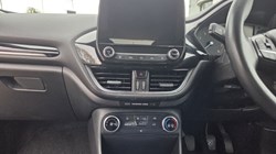 2018 (67) FORD FIESTA 1.1 Zetec 3dr 5291455