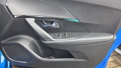 2022 (72) PEUGEOT 2008 1.2 PureTech 130 Allure Premium PLUS 5dr 5305460