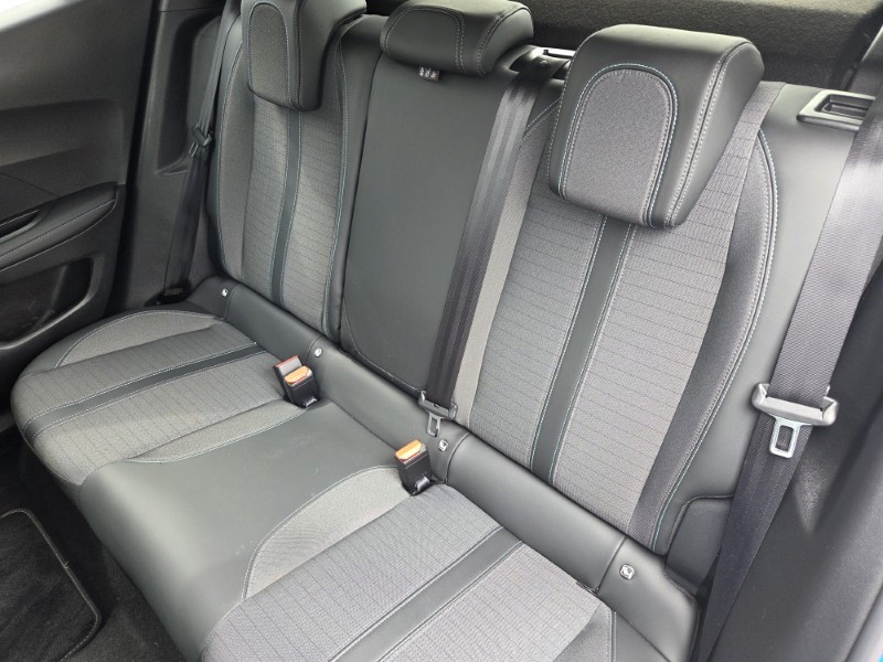 2022 (72) PEUGEOT 2008 1.2 PureTech 130 Allure Premium PLUS 5dr 5305455