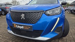 2022 (72) PEUGEOT 2008 1.2 PureTech 130 Allure Premium PLUS 5dr 5305438