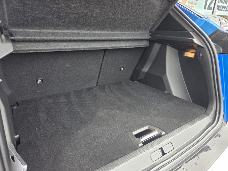 2022 (72) PEUGEOT 2008 1.2 PureTech 130 Allure Premium PLUS 5dr 5305447