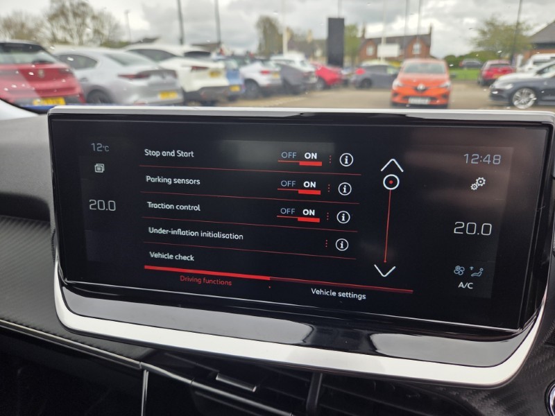 2022 (72) PEUGEOT 2008 1.2 PureTech 130 Allure Premium PLUS 5dr 5305469