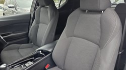 2019 (19) TOYOTA C-HR 1.8 Hybrid Design 5dr CVT 5305210