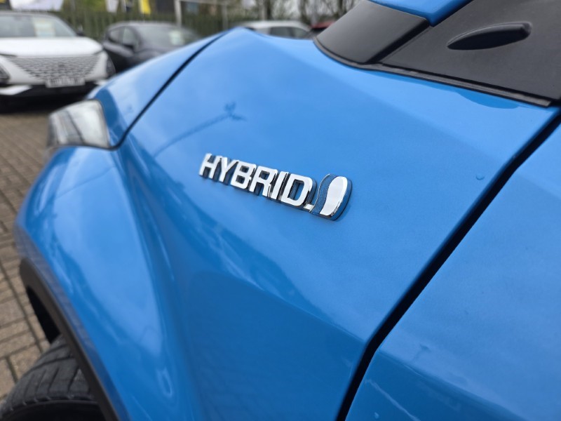 2019 (19) TOYOTA C-HR 1.8 Hybrid Design 5dr CVT 5305192
