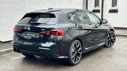 BMW 1 SERIES 123 xDrive M Sport 5dr Step Auto 4751639