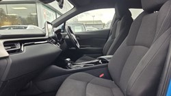 2019 (19) TOYOTA C-HR 1.8 Hybrid Design 5dr CVT 5305209