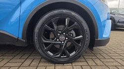 2019 (19) TOYOTA C-HR 1.8 Hybrid Design 5dr CVT 5305185