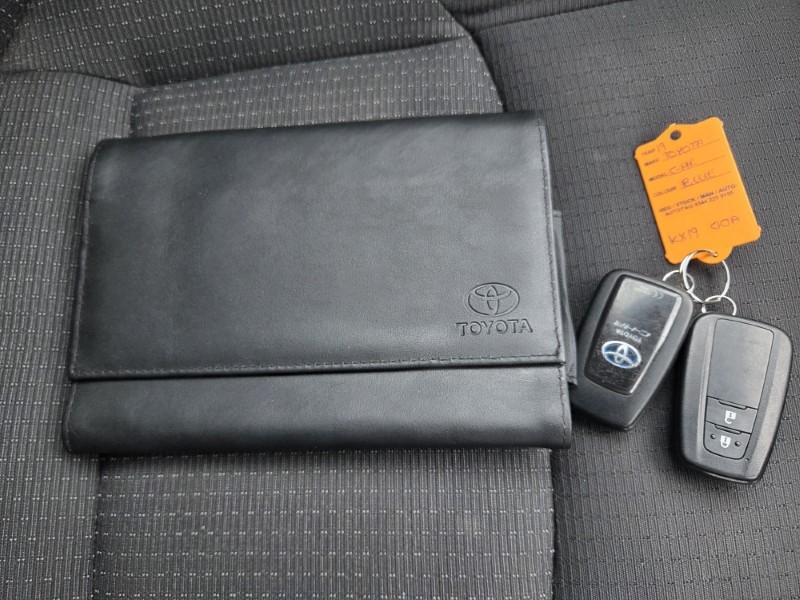 2019 (19) TOYOTA C-HR 1.8 Hybrid Design 5dr CVT 5305231