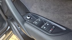 2018 (18) AUDI Q5 2.0T FSI Quattro S Line 5dr S Tronic 5310559