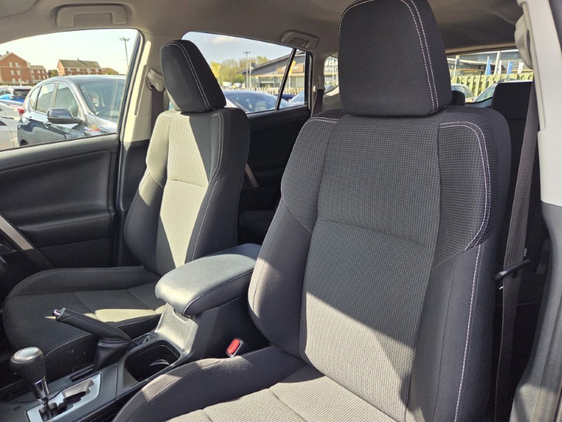 2018 (18) TOYOTA RAV4 2.5 VVT-i Hybrid Icon Tech TSS 5dr CVT 2WD 5321125