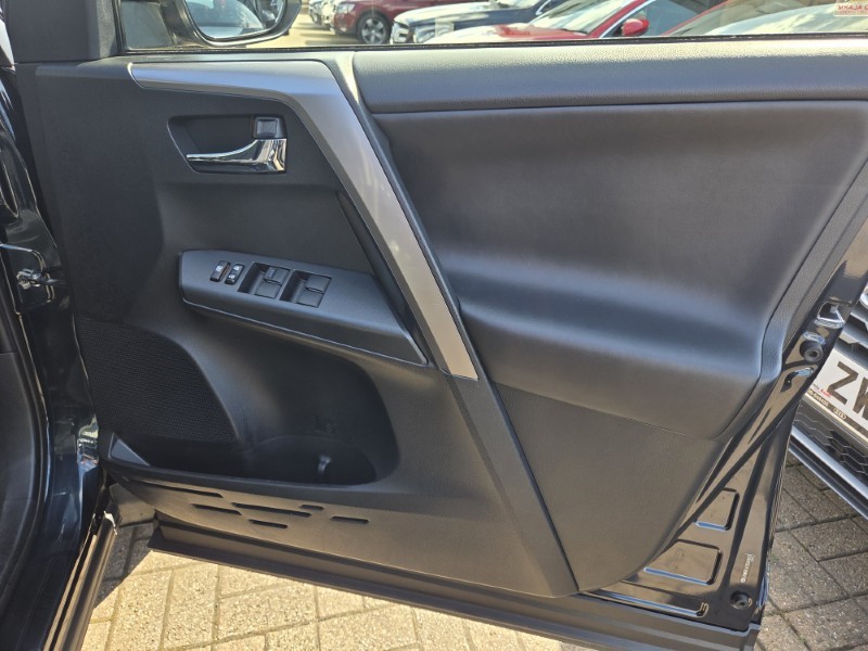 2018 (18) TOYOTA RAV4 2.5 VVT-i Hybrid Icon Tech TSS 5dr CVT 2WD 5321126