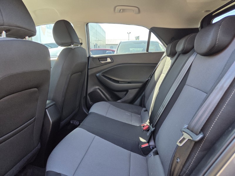 2016 (16) HYUNDAI I20 1.4 CRDi Premium 5dr 5329583