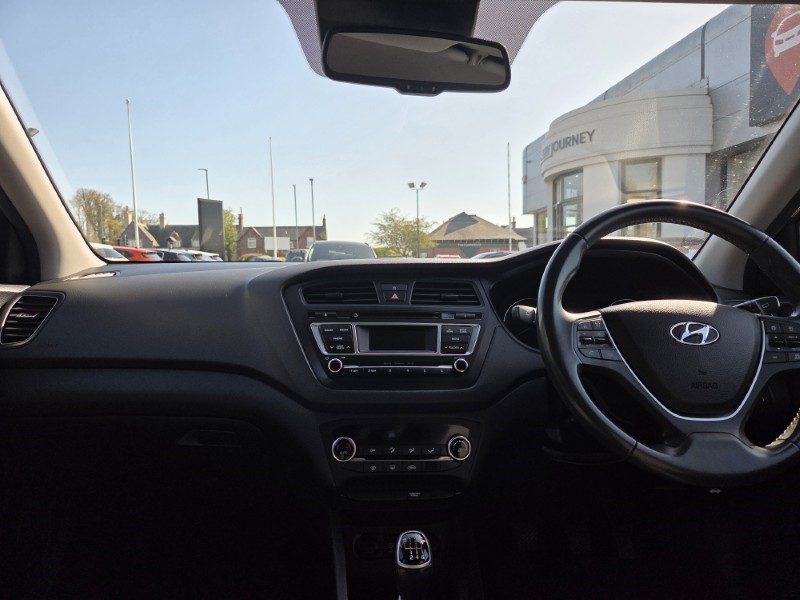 2016 (16) HYUNDAI I20 1.4 CRDi Premium 5dr 5329584