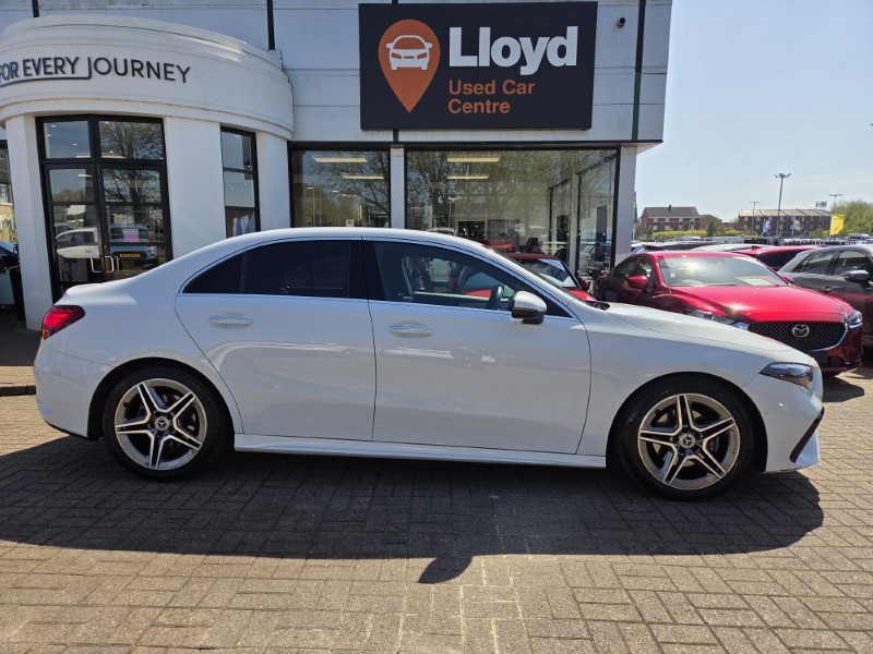 2023 (73) MERCEDES-BENZ A CLASS A200 AMG Line Executive 4dr Auto 5331286