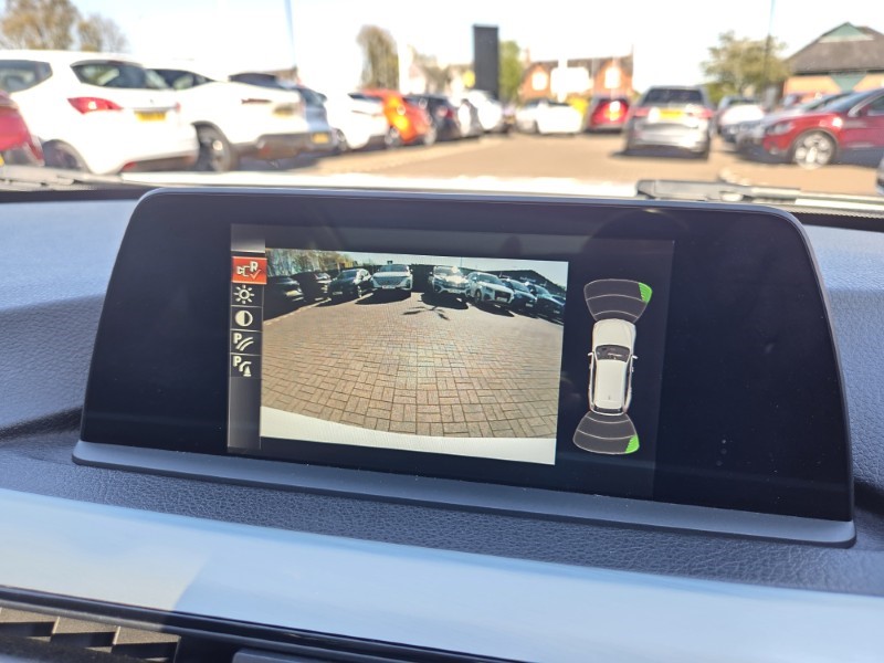 2016 (66) BMW 3 SERIES 330i M Sport 5dr Step Auto 5325923