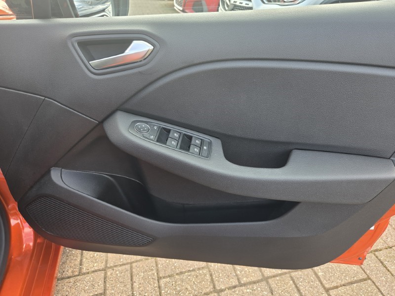 2022 (72) RENAULT CLIO 1.0 TCe 90 Evolution 5dr 5310754