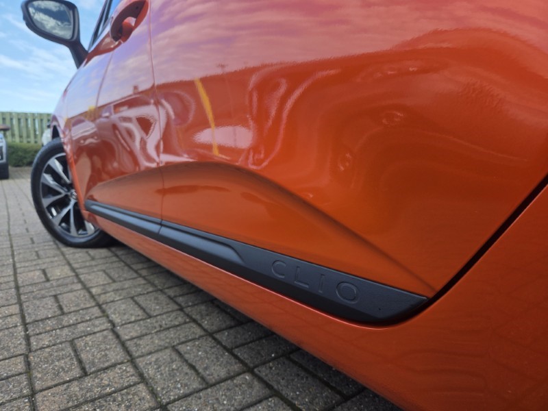 2022 (72) RENAULT CLIO 1.0 TCe 90 Evolution 5dr 5310736