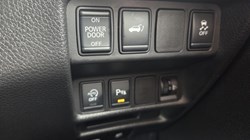 2017 (17) NISSAN X-TRAIL 1.6 dCi N-Vision 5dr 5311172