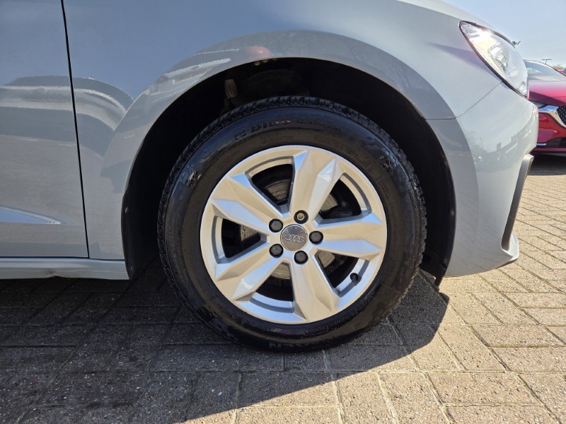 2020 (20) AUDI A1 25 TFSI Technik 5dr 5331135