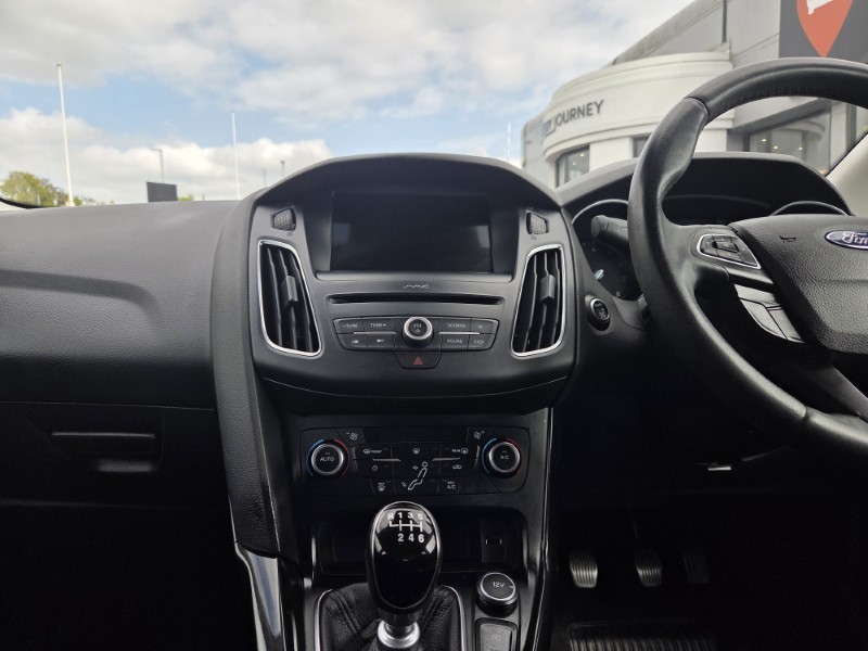 2017 (17) FORD FOCUS 1.5 EcoBoost Titanium 5dr 5346647