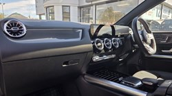 2020 (69) MERCEDES-BENZ B CLASS B220d AMG Line Premium Plus 5dr Auto 5334990