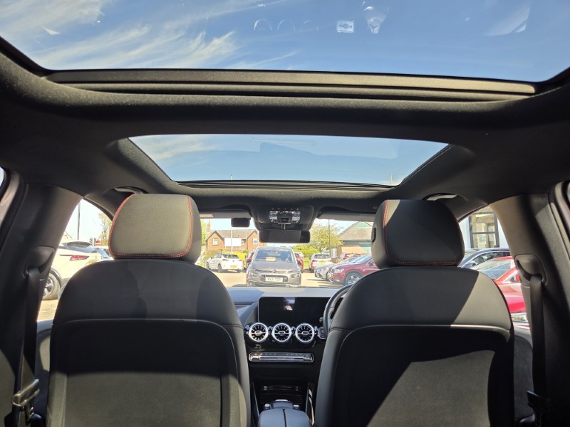 2020 (69) MERCEDES-BENZ B CLASS B220d AMG Line Premium Plus 5dr Auto 5334982