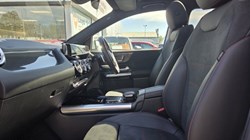 2020 (69) MERCEDES-BENZ B CLASS B220d AMG Line Premium Plus 5dr Auto 5334991