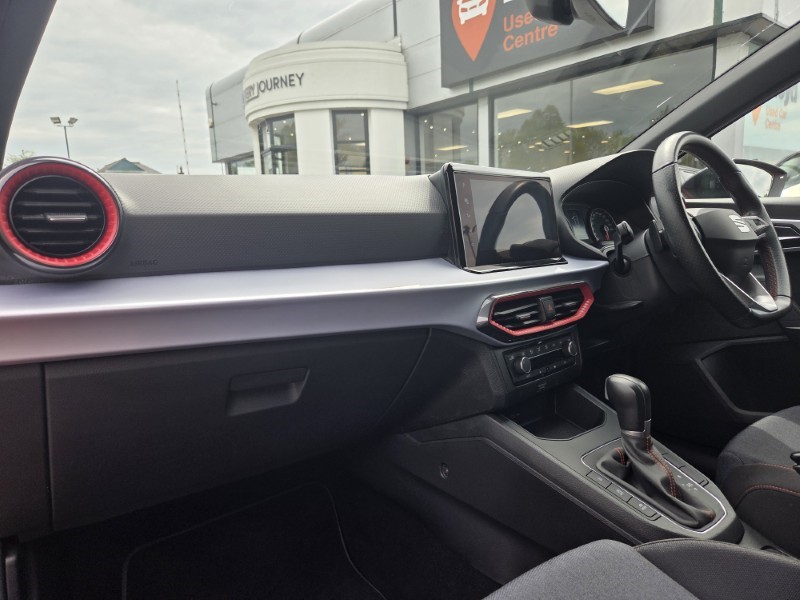 2022 (22) SEAT IBIZA 1.0 TSI 110 FR 5dr DSG 5373640