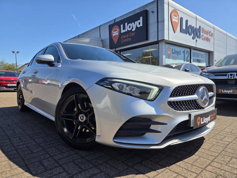 2018 (18) MERCEDES-BENZ A CLASS A180d AMG Line 5dr Auto 5349982
