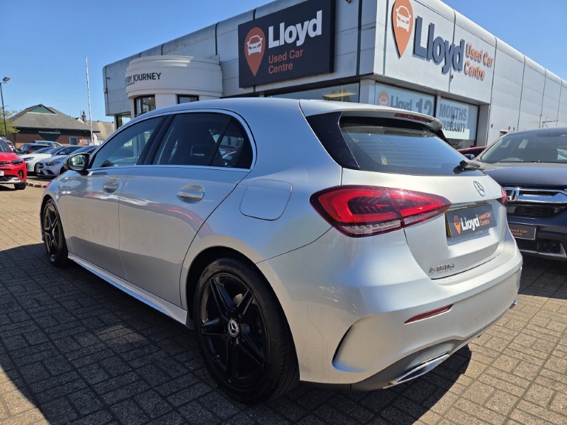 2018 (18) MERCEDES-BENZ A CLASS A180d AMG Line 5dr Auto 5349984