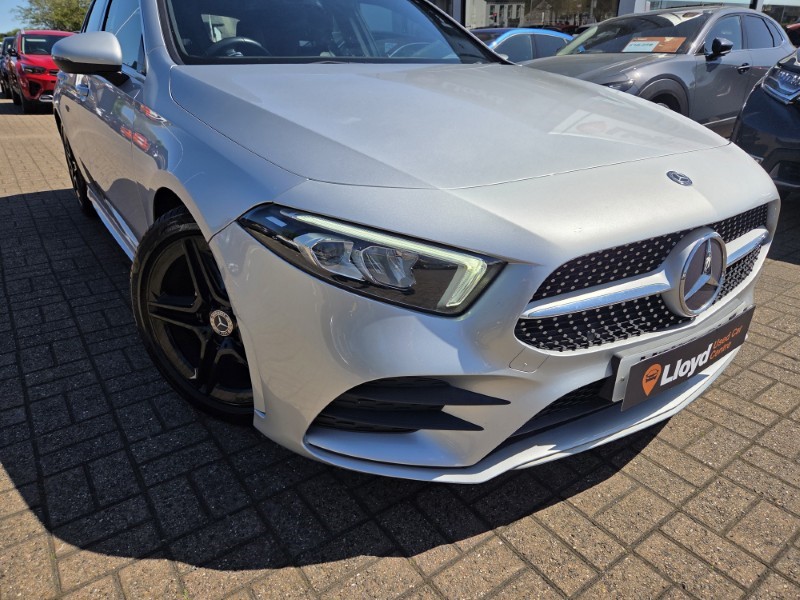 2018 (18) MERCEDES-BENZ A CLASS A180d AMG Line 5dr Auto 5349977