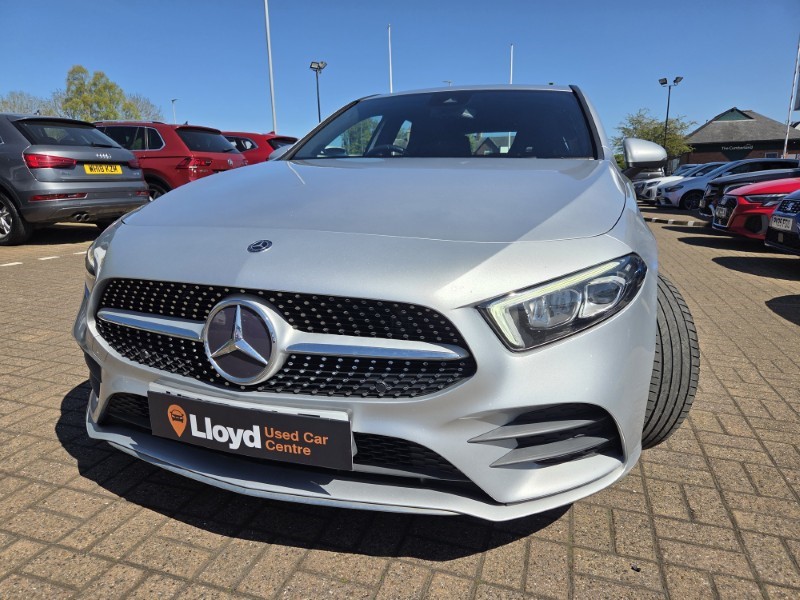 2018 (18) MERCEDES-BENZ A CLASS A180d AMG Line 5dr Auto 5349979