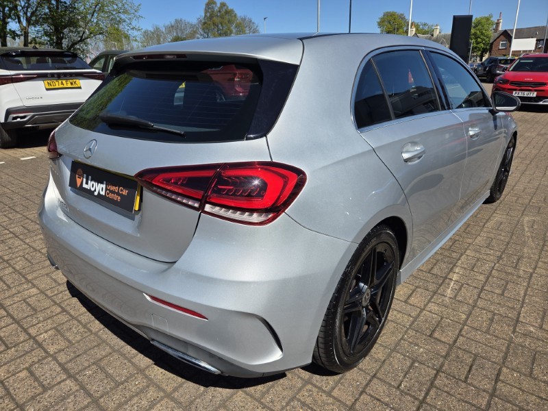 2018 (18) MERCEDES-BENZ A CLASS A180d AMG Line 5dr Auto 5349986